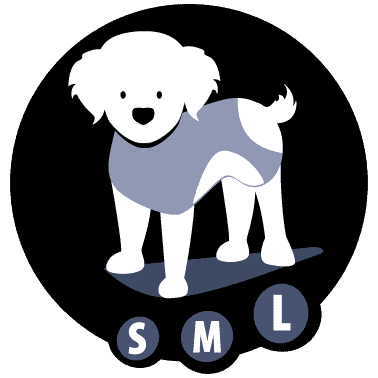 Abbildung eines weißen Hundes, der einen blauen Pullover trägt, mit den unten angegebenen Größenoptionen S, M, L.